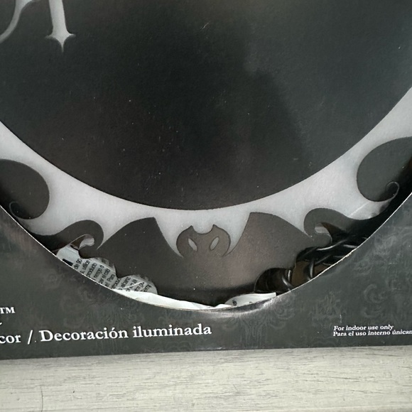 🕸️SOLD Disney’s The Haunted Mansion Light Up Moonlit Hanging Wall Sign🕸️ - Picture 3 of 7